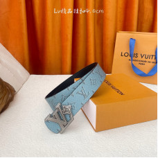 Louis Vuitton LV 4.0cm Width Men's Belt L135