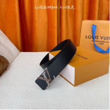 Louis Vuitton LV 4.0cm Width Men's Belt L138