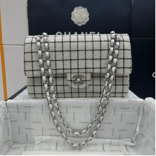 Chanel Classic Flap Medium Size 25.5cm Shoulder Bag Handbag Purse A1112