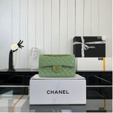 Chanel Classic Flap New Medium Size 23cm Lambskin Gold Hardware Shoulder Bag Handbag Purse A1117