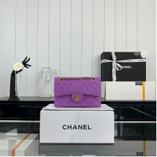 Chanel Classic Flap New Medium Size 23cm Caviar Leather Gold Hardware Shoulder Bag Handbag Purse A1117