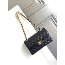 Chanel Classic Flap New Medium Size 23cm Caviar Leather Gold Hardware Shoulder Bag Handbag Purse A1117 Chanel Classic Flap New Medium Size 23cm Caviar Leather Gold Hardware Shoulder Bag Handbag Purse A1117