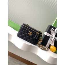Chanel 25B Cosmetic Bag Purse Handbag AP3940