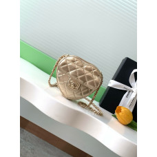 Chanel 25B Heart Small Size 13cm Shoulder Bag Handbag Purse AP2784