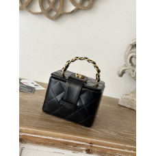 Chanel Vintage small Cosmetic Bag Shoulder Bag Handbag A2227