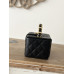 Chanel Vintage small Cosmetic Bag Shoulder Bag Handbag A2227 Chanel Vintage small Cosmetic Bag Shoulder Bag Handbag A2227