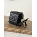 Chanel Vintage small Cosmetic Bag Shoulder Bag Handbag A2227 Chanel Vintage small Cosmetic Bag Shoulder Bag Handbag A2227