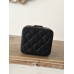 Chanel Vintage small Cosmetic Bag Shoulder Bag Handbag A2227 Chanel Vintage small Cosmetic Bag Shoulder Bag Handbag A2227
