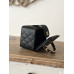 Chanel Vintage small Cosmetic Bag Shoulder Bag Handbag A2227 Chanel Vintage small Cosmetic Bag Shoulder Bag Handbag A2227