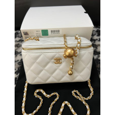 Chanel Cosmetic Bag Chain Shoulder Bag CHBAG72
