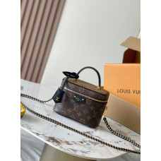 Louis Vuitton LV Vanity Chain Pouch M47128 Cosmetic Bag Purse Handbag LLBGP19 Louis Vuitton LV Vanity Chain Pouch M47128 Cosmetic Bag Purse Handbag LLBGP19