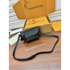 Louis Vuitton LV M12636 Men's Shoulder Bag Crossbody Bag LLBGA198