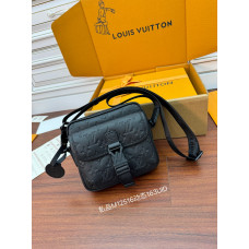 Louis Vuitton LV M12516 Men's Shoulder Bag Crossbody Bag LLBGA199