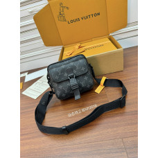 Louis Vuitton LV M12518 Men's Shoulder Bag Crossbody Bag LLBGA200