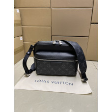 Louis Vuitton LV M30233 Men's Shoulder Bag Crossbody Bag LLBGA203 Louis Vuitton LV M30233 Men's Shoulder Bag Crossbody Bag LLBGA203