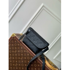 Louis Vuitton LV M12636 Men's Shoulder Bag Crossbody Bag LLBGA242