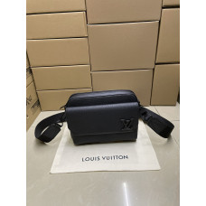 Louis Vuitton LV M22482 Men's Shoulder Bag Crossbody Bag LLBGA279 Louis Vuitton LV M22482 Men's Shoulder Bag Crossbody Bag LLBGA279