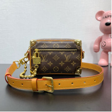 Louis Vuitton LV Mini Soft Trunk M14729 Shoulder Bag Crossbody Bag LLBGA316 Louis Vuitton LV Mini Soft Trunk M14729 Shoulder Bag Crossbody Bag LLBGA316