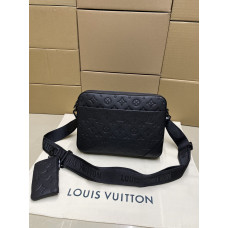 Louis Vuitton LV M69827 Shoulder Bag Crossbody Bag LLBGA317 Louis Vuitton LV M69827 Shoulder Bag Crossbody Bag LLBGA317
