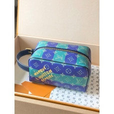 Louis Vuitton LV Dopp Kit M25902 Clutch Purse Cosmetic Bag LLBGG116