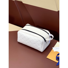 Louis Vuitton LV Dopp Kit M82576 Clutch Purse Cosmetic Bag LLBGG17 Louis Vuitton LV Dopp Kit M82576 Clutch Purse Cosmetic Bag LLBGG17