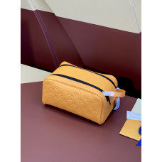 Louis Vuitton LV Dopp Kit M82576 Clutch Purse Cosmetic Bag LLBGG19 Louis Vuitton LV Dopp Kit M82576 Clutch Purse Cosmetic Bag LLBGG19