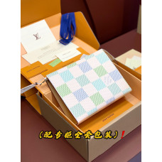 Louis Vuitton LV Pochette Accessoires N47542 Clutch Purse Cosmetic Bag LLBGG58 Louis Vuitton LV Pochette Accessoires N47542 Clutch Purse Cosmetic Bag LLBGG58