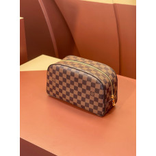 Louis Vuitton LV N47527 Clutch Purse Cosmetic Bag LLBGG77 Louis Vuitton LV N47527 Clutch Purse Cosmetic Bag LLBGG77