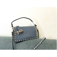 Valentino Garavani Rockstud Shoulder Bag Crossbody Bag 5500 Valentino Garavani Rockstud Shoulder Bag Crossbody Bag 5500