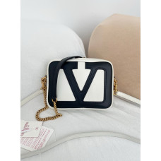 Valentino GARAVANI VIVA SUPERSTAR Shoulder Bag Crossbody Bag 22090s Valentino GARAVANI VIVA SUPERSTAR Shoulder Bag Crossbody Bag 22090s