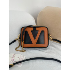 Valentino GARAVANI VIVA SUPERSTAR Shoulder Bag Crossbody Bag 22090s Valentino GARAVANI VIVA SUPERSTAR Shoulder Bag Crossbody Bag 22090s