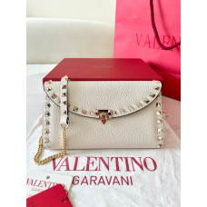 Valentino Garavani Rockstud Shoulder Bag Crossbody Bag 6604 Valentino Garavani Rockstud Shoulder Bag Crossbody Bag 6604
